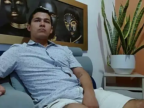 henrique Batman Latex017 online show from 02-04-25, 03:04