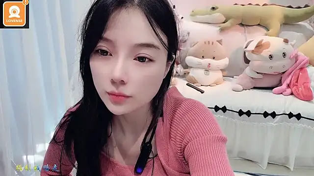 AKiKi711 online show from 10-15-25, 04:34