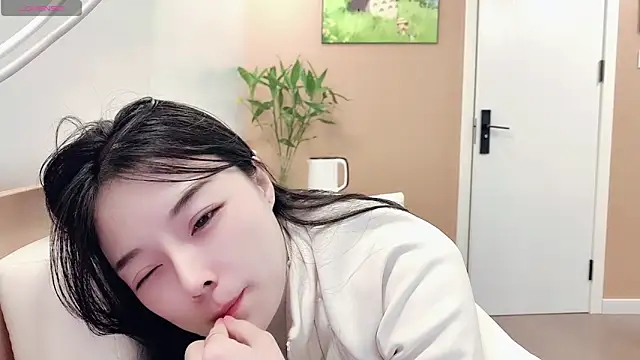 AKiKi711 online show from 02-09-26, 02:43