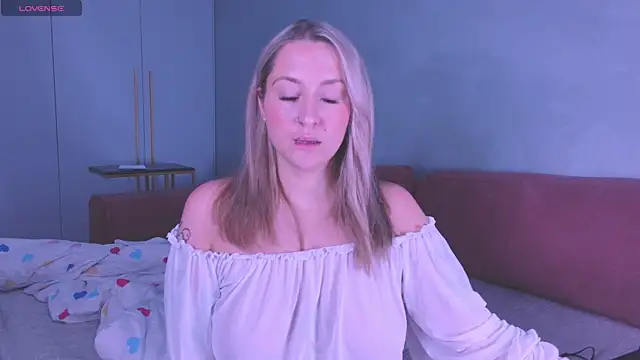 Snapshot of Oh_mylissa chatting on 06-16-26, 08:00 Oh mylissa online show from 06-16-26, 08:00