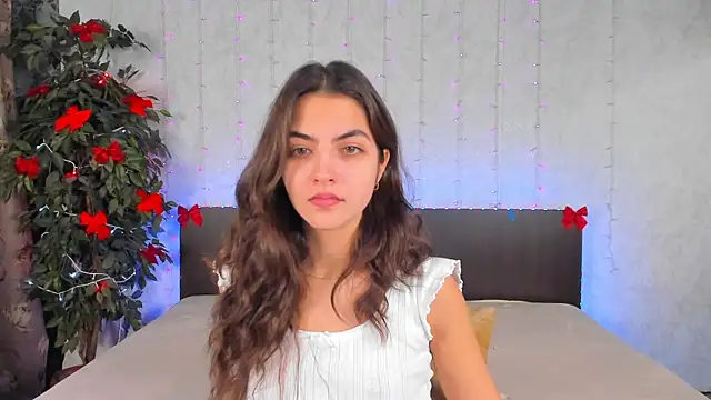 Milana Crystal  online show from 12-31-24, 08:15