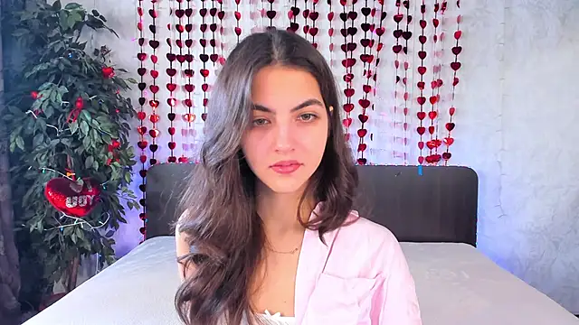 Milana Crystal  online show from 02-07-25, 08:22