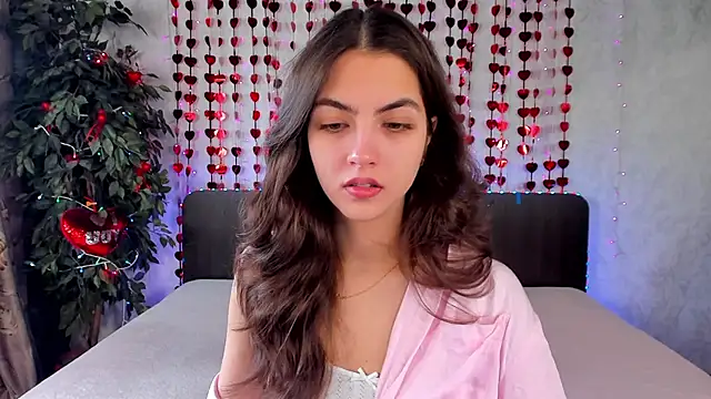 Milana Crystal  online show from 02-10-25, 08:20