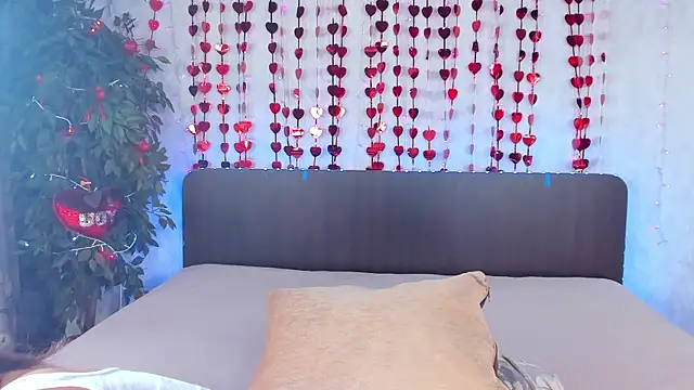 Milana Crystal  online show from 02-23-25, 11:55