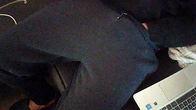 kiksnap-meistro5 online show from 03-13-26, 04:24