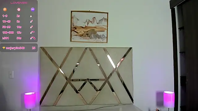 Kylie2211 online show from 09-17-25, 03:19