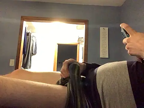 Hebrewhammers42 online show from 01-24-25, 04:05