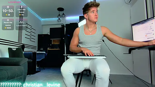 ChristianLevine  online show from 01-19-25, 07:04