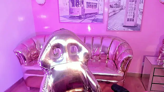 Snapshot of carlie_mayer_v chatting on 03-05-25, 05:07 carlie mayer v online show from 03-05-25, 05:07