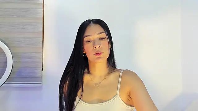 bella hadid1  online show from 02-25-26, 02:43