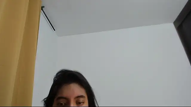 Snapshot of miss_eylens chatting on 07-08-26, 05:12 miss eylens online show from 07-08-26, 05:12
