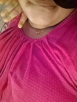 Horny cougar online show from 10-13-25, 08:25