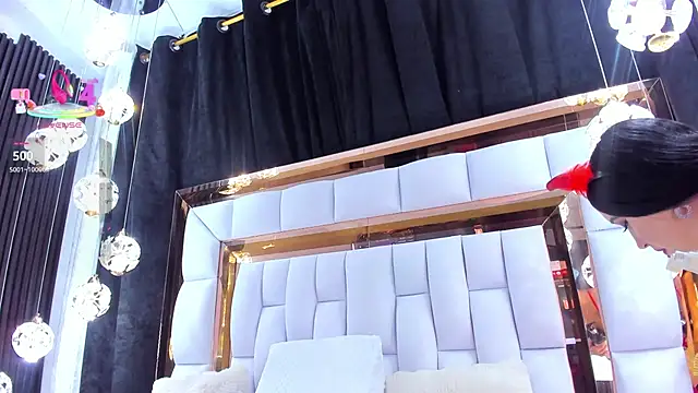 SarayRoyse online show from 04-10-26, 07:51