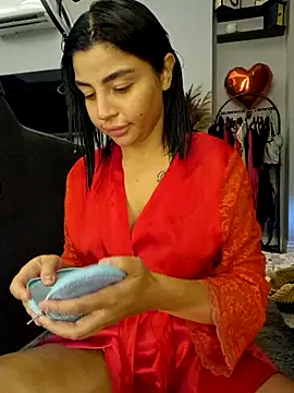 Snapshot of Esmertarcinim chatting on 09-15-25, 03:34 Esmertarcinim online show from 09-15-25, 03:34