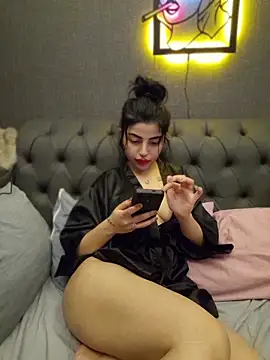 Esmertarcinim online show from 04-19-26, 06:21