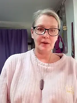 Snapshot of irinamaux chatting on 02-20-26, 08:16 irinamaux online show from 02-20-26, 08:16