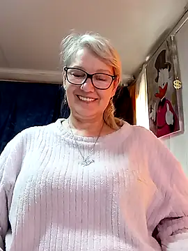 Snapshot of irinamaux chatting on 05-16-26, 06:54 irinamaux online show from 05-16-26, 06:54