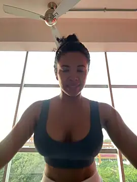 Brunettexio online show from 01-21-25, 11:35