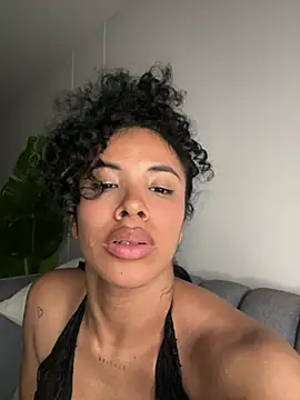 Brunettexio online show from 02-02-25, 01:12