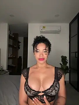 Brunettexio online show from 02-05-25, 11:17