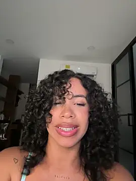 Brunettexio online show from 03-02-25, 09:54