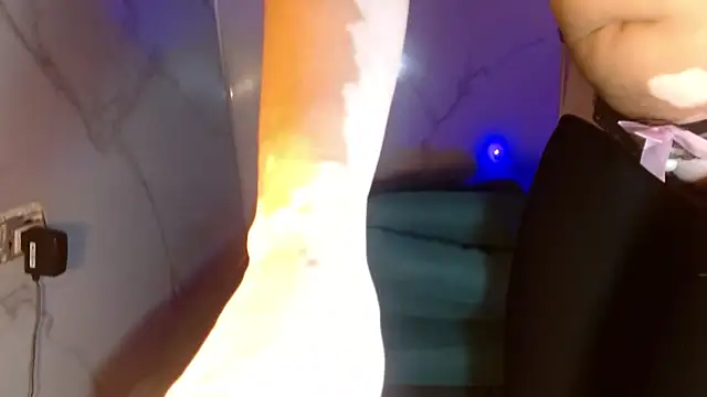 mollyguns online show from 12-13-25, 08:14