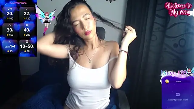 Snapshot of coniecut2 chatting on 03-12-25, 09:55 coniecut2 online show from 03-12-25, 09:55