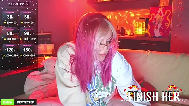 Snapshot of princess_sofiee chatting on 10-18-25, 01:19 princess sofiee online show from 10-18-25, 01:19