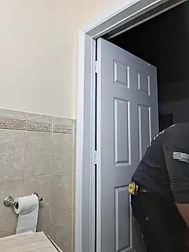 Zander823 online show from 04-08-26, 02:44