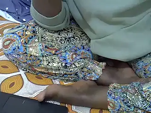 Giannah01 online show from 03-11-25, 07:03