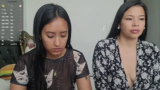 2SummerLove1 online show from 02-20-25, 03:30