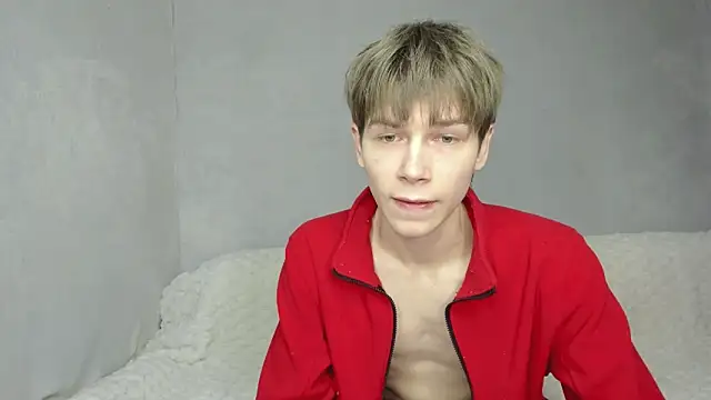 Snapshot of Makentoshi_ chatting on 03-06-26, 09:28 Makentoshi online show from 03-06-26, 09:28