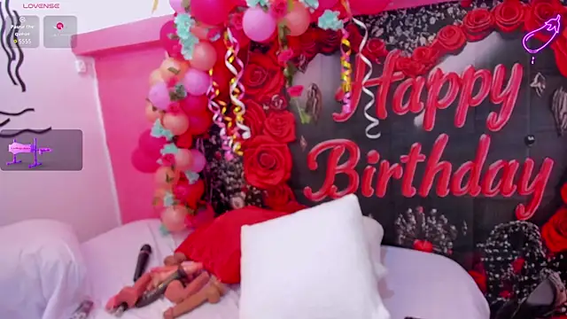 charlotte-11 online show from 09-08-25, 04:28