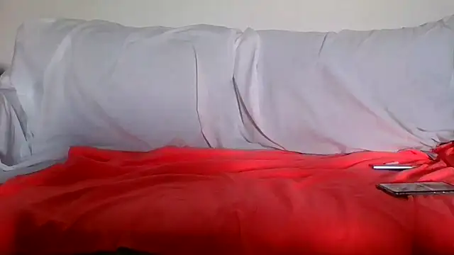 Snapshot of blondyruby chatting on 09-26-25, 07:34 blondyruby online show from 09-26-25, 07:34