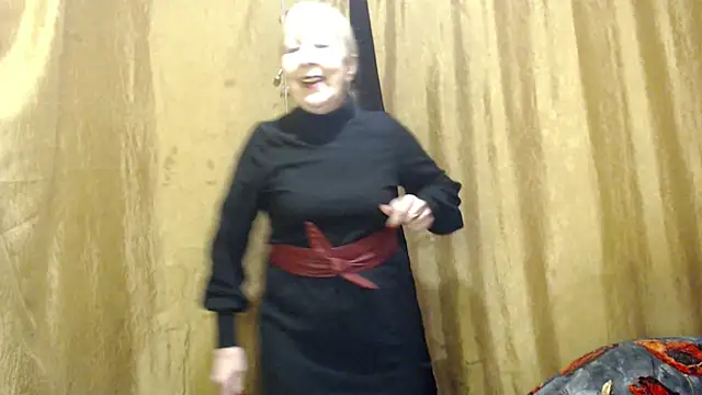 Snapshot of _Estelitta_5 chatting on 03-21-25, 12:17 Estelitta 5 online show from 03-21-25, 12:17