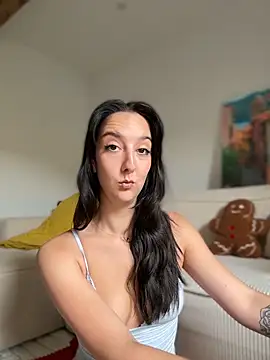  Juliette online show from 05-14-26, 12:45