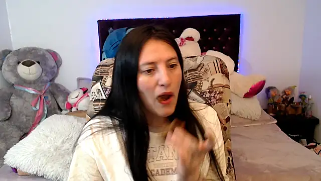 Lorenahot 06 online show from 03-02-26, 07:10