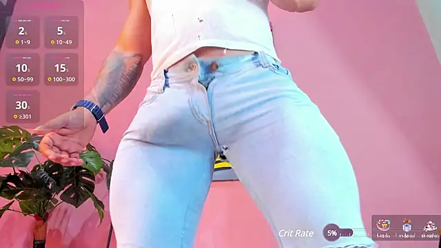 Snapshot of lean_arcos chatting on 01-28-25, 10:45 lean arcos online show from 01-28-25, 10:45