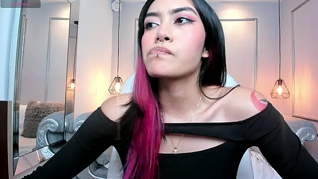 AzuraKindong online show from 01-20-25, 07:25