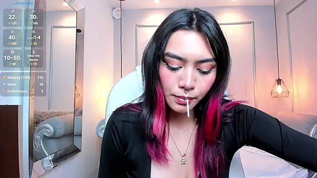 AzuraKindong online show from 01-28-25, 10:23