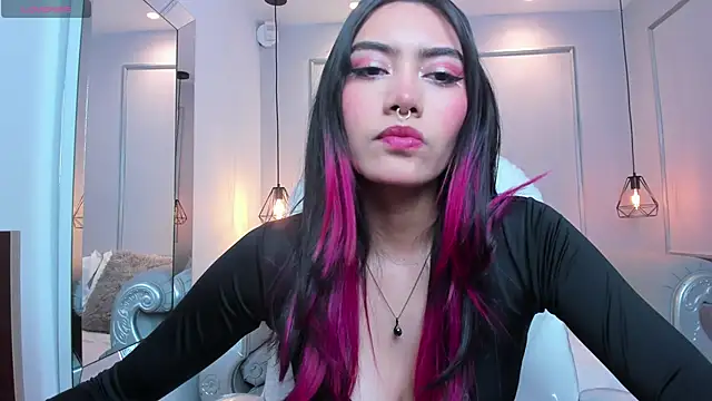 AzuraKindong online show from 03-12-25, 07:17