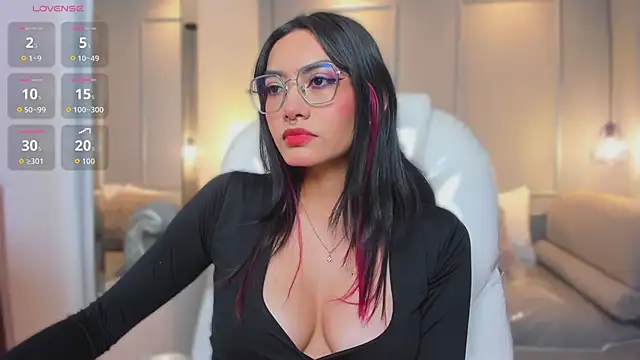 AzuraKindong online show from 02-03-26, 07:19