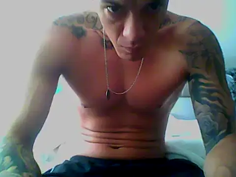 Snapshot of Skater29xx2 chatting on 12-13-24, 05:32 Skater29xx2 online show from 12-13-24, 05:32