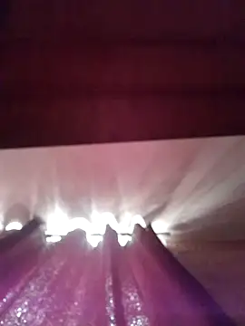 Snapshot of Skater29xx2 chatting on 02-16-25, 05:26 Skater29xx2 online show from 02-16-25, 05:26