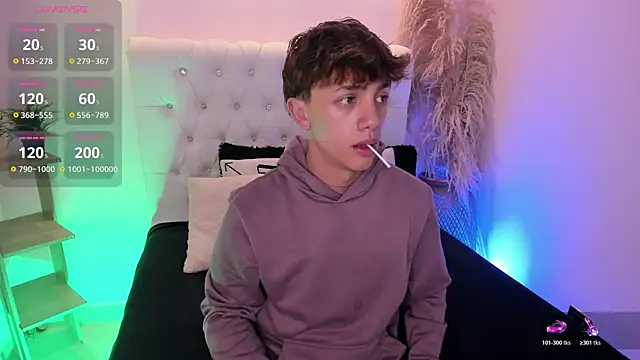 Tomy Rox online show from 11-19-25, 08:20