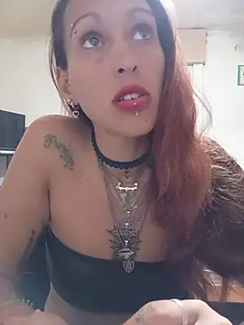 Snapshot of Zorrita_Fox chatting on 04-19-26, 12:11 Zorrita Fox online show from 04-19-26, 12:11