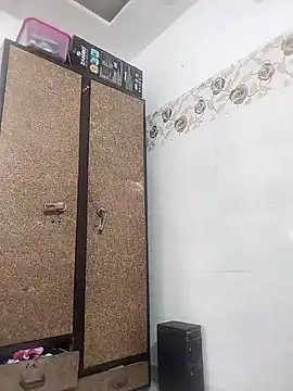 Husnpari20 online show from 12-04-24, 04:32