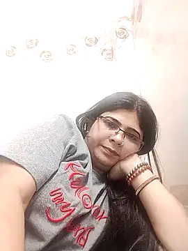 Husnpari20 online show from 01-01-25, 05:11