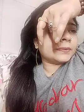 Husnpari20 online show from 01-07-25, 05:09