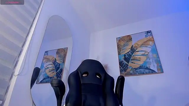 sarawinstone online show from 09-14-25, 12:43